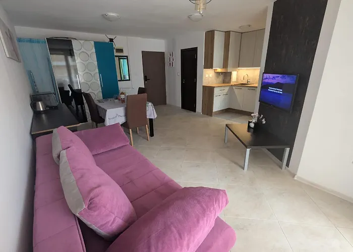 Sunny Place アパート *